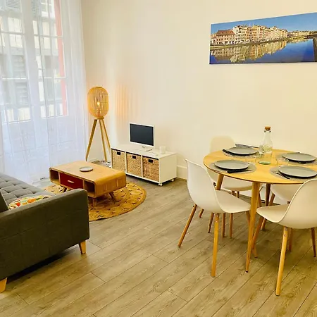 T2 Au Coeur Du Vieux - Fr-1-239-960 Bayonne